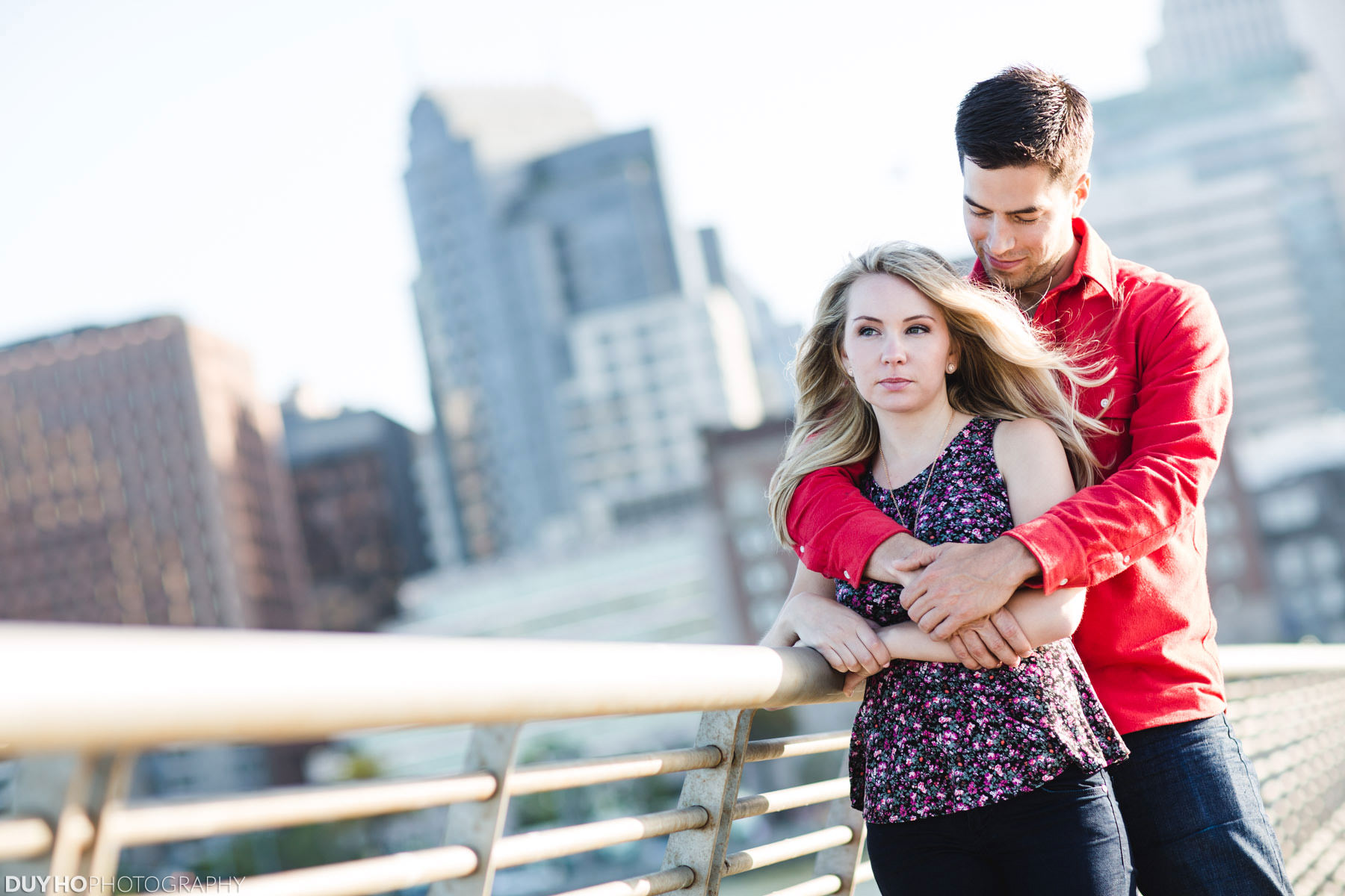 pier 14 engagement photo