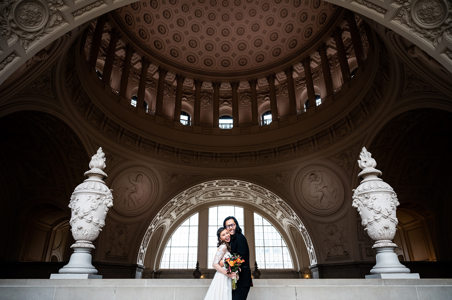 City Hall San Francisco 4th Floor Gallery Wedding Photo