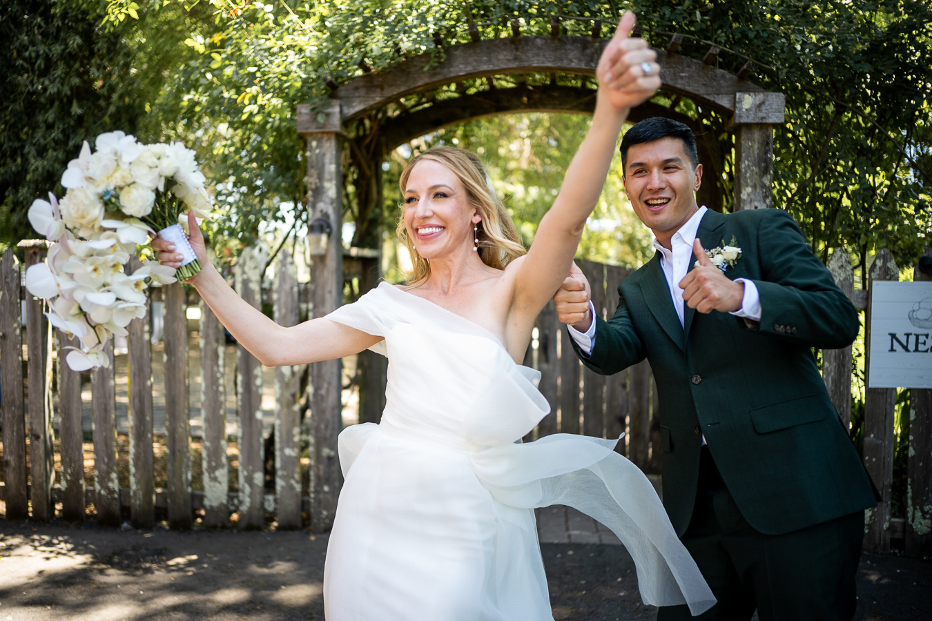Couple at Ru's Farm wedding Healdsburg CA