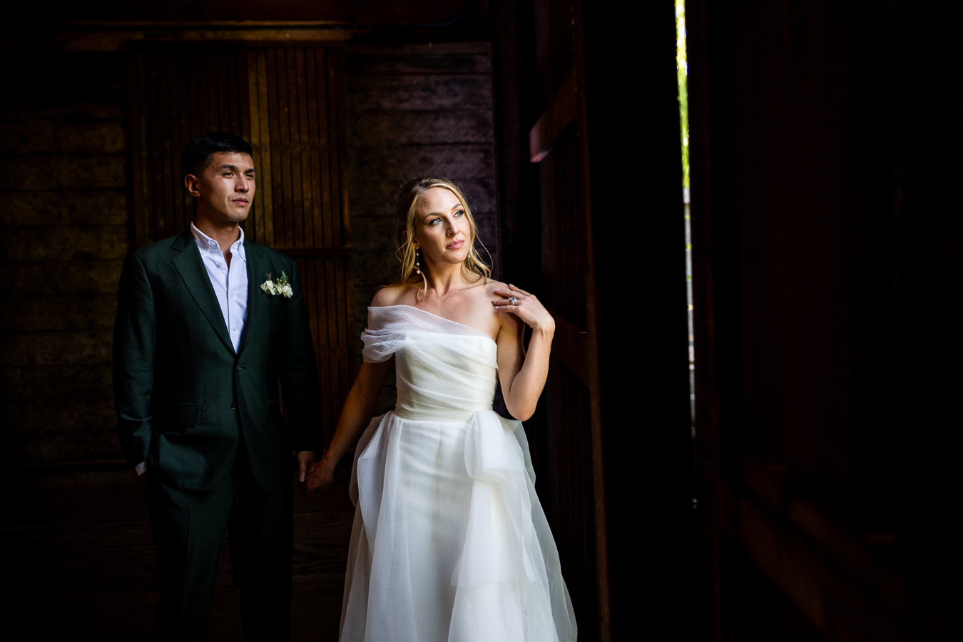 Wedding reception at Ru's Farm barn Healdsburg Sonoma County