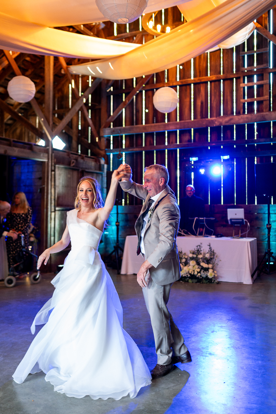 Dinner reception at Ru's Farm barn wedding Healdsburg